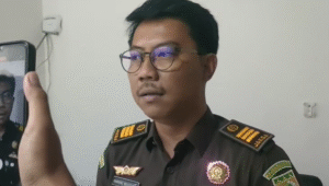 Kepala Seksi (Kasi) Intel Kejari Anambas, Bambang Wiratdany