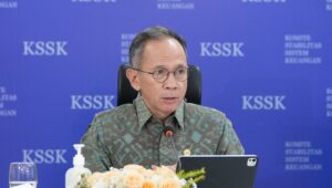 Ketua Dewan Komisioner OJK, Mahendra Siregar