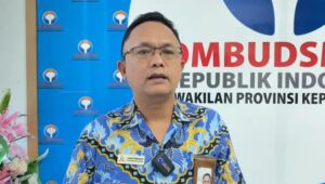 Kepala Perwakilan Ombudsman Provinsi Kepri Lagat Parroha Patar Siadari