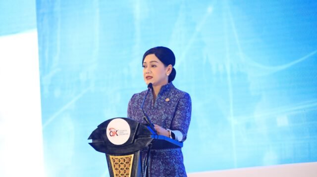 Ketua Dewan Komisioner Otoritas Jasa Keuangan (OJK), Friderica Widyasari Dewi