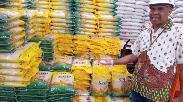 Kepala Cabang BULOG Batam, Guido XL Pereira