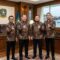 Para pimpinan dari Badan Usaha Pelabuhan (BUP) PT Pelabuhan Kepri Perseroda. (Ki-Ka): Tajudin Mansyur, S.IP,. M.Si ( Tenaga Ahli Bid. Komunikasi Antar Lembaga dan strategis PT Pelabuhan Kepri Perseroda); Capt. Awaluddin, M.Mar ( Direktur PT Pelabuhan Kepri Perseroda); Fikri Imanshah, S.Tr.Pel ( Supervisor Pelabuhan Kuala Riau) ; Dan Diddyk Triesna Murti, S.Tr , Deputi Adm, Ops, Dan Keuangan PT. Pelabuhan Kepri Perseroda.
