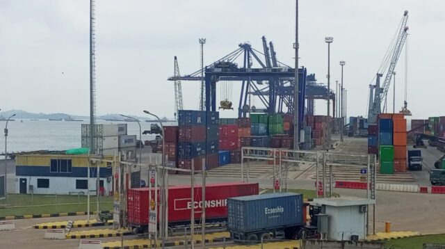 Terminal Peti Kemas (TPK) Batu Ampar