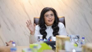 Anggota/Deputy Bidang Pelayanan Umum BP Batam, Ariastuty Sirait