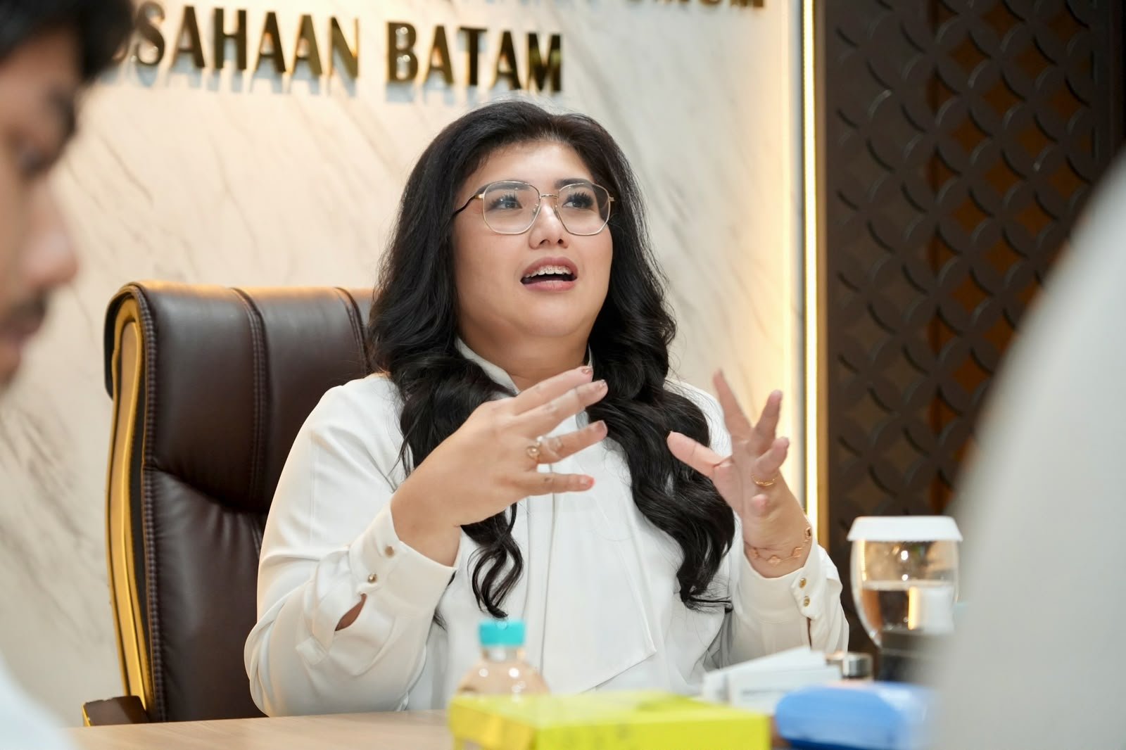 Anggota/Deputy Bidang Pelayanan Umum BP Batam, Ariastuty Sirait Anggota/Deputy Bidang Pelayanan Umum BP Batam, Ariastuty Sirait