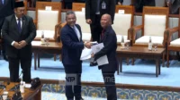 menkeu_suahasil_dan_ketua_banggar_said_abdullah_-_pengesahan_apbn_2027_-_bisniscom_1790655423