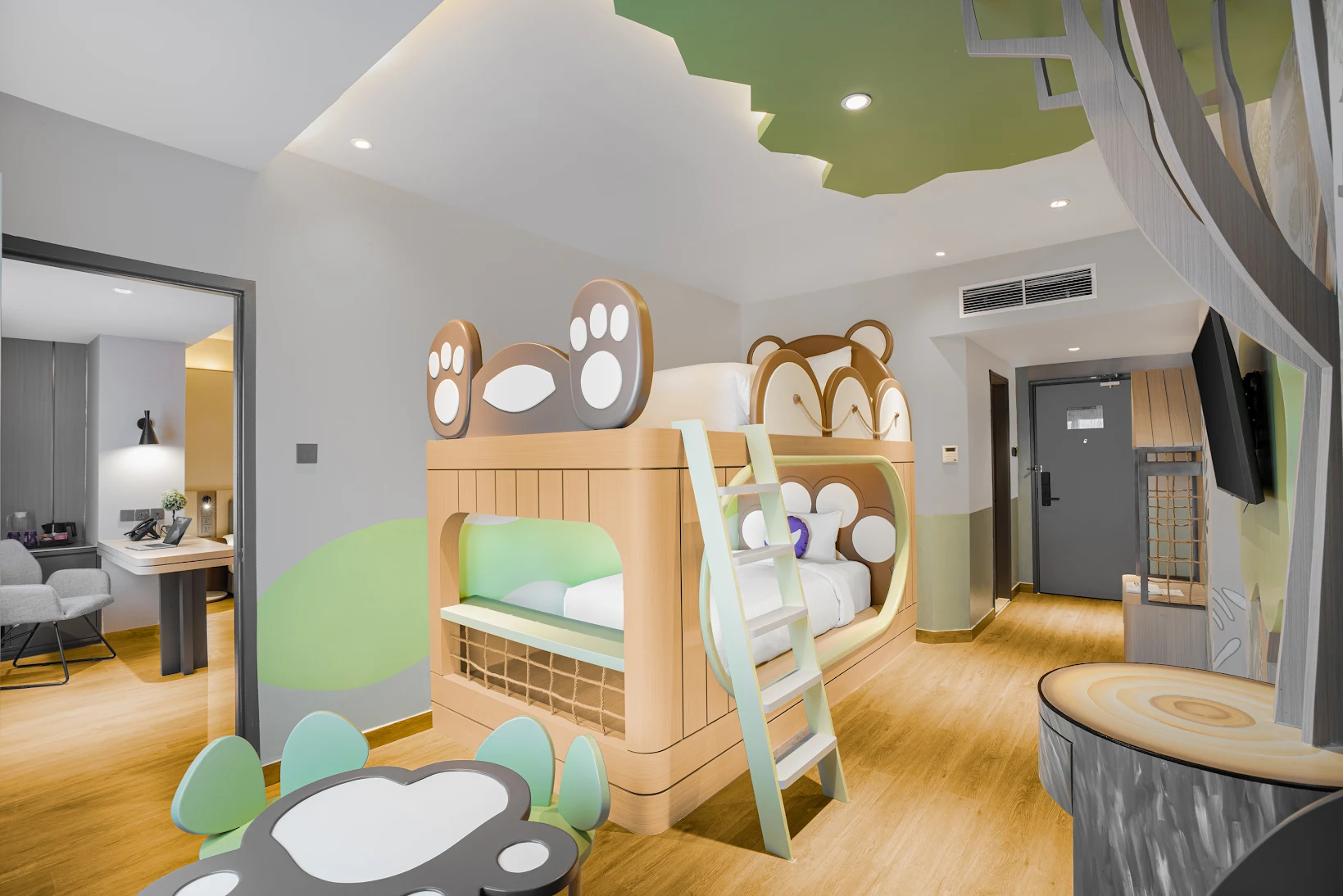 Fox Hotel Nagoya Batam