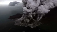 231218-bi-nh-15-gunung_anak_krakatau_12_001_1788772834